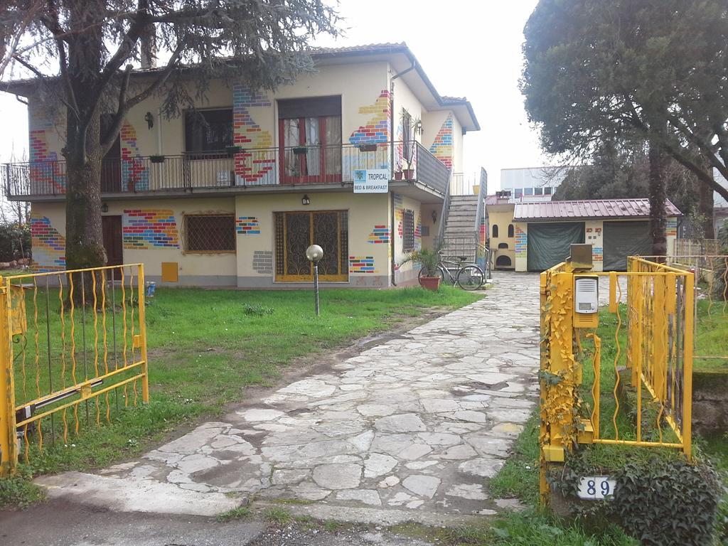 Tropical Bed&Breakfast Lucca Exterior foto