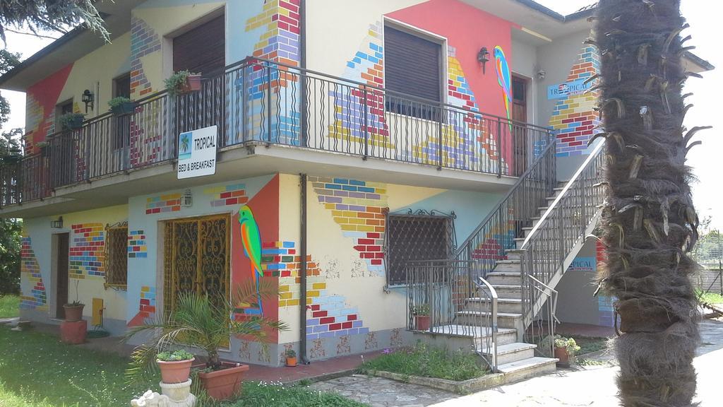 Tropical Bed&Breakfast Lucca Exterior foto