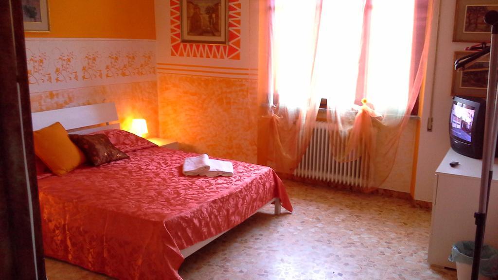 Tropical Bed&Breakfast Lucca Exterior foto